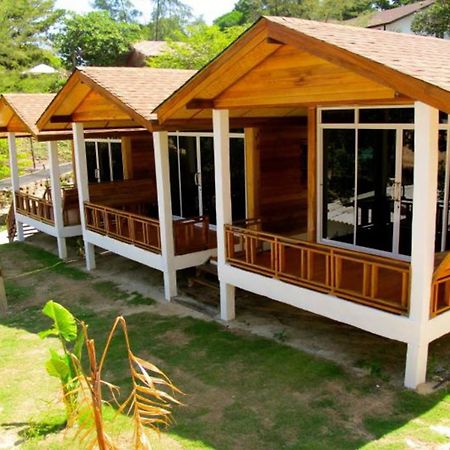 Pitiusas Beach Resort Koh Lipe Eksteriør billede